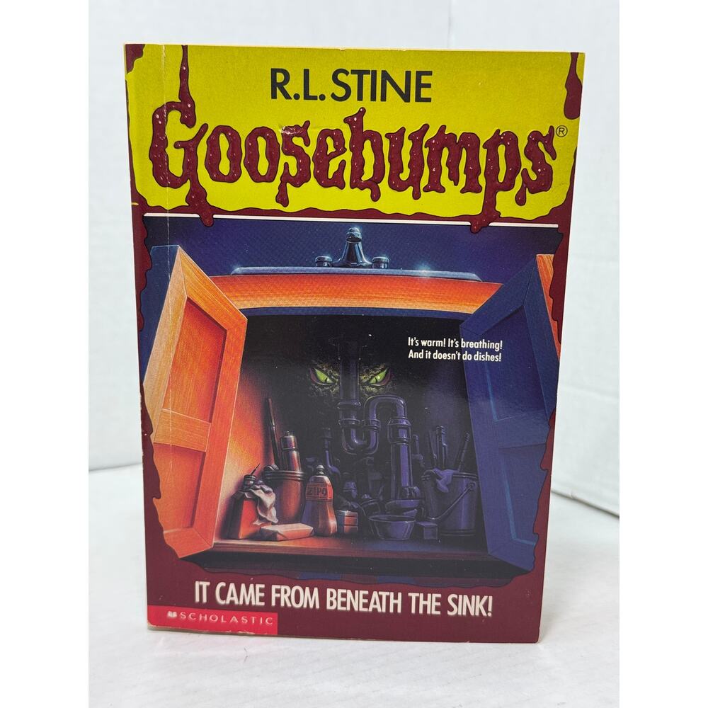 1st Edition (1995) Goosebumps It came from beneath the sink #30 R.L. Stine VTG